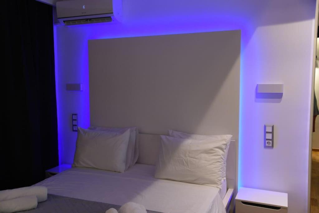 Syntagma Square, 30Sqm Nikis Luxurious Studio Atene Esterno foto