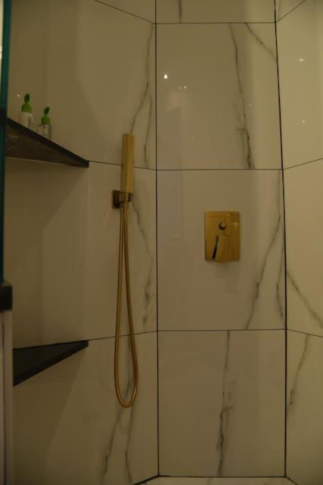 Syntagma Square, 30Sqm Nikis Luxurious Studio Atene Esterno foto