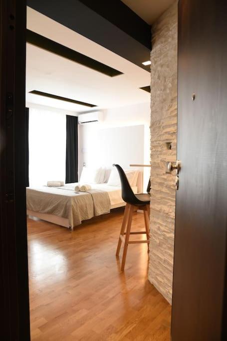 Syntagma Square, 30Sqm Nikis Luxurious Studio Atene Esterno foto